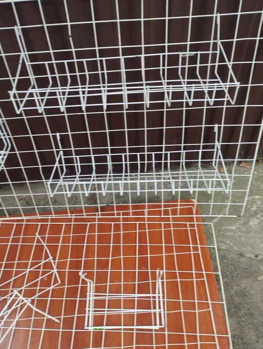 Подставки для обуви,шапок и т.д.