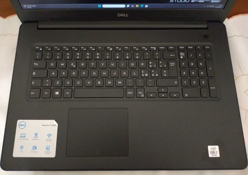 Dell Octacore 17.3" i7/8GB/1TB_Nvme gama Profissional