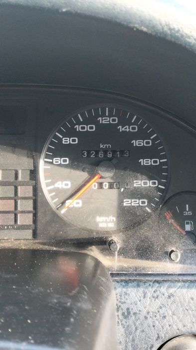 Audi 80 B3 1988р. 1.8 бензин(карбюратор)