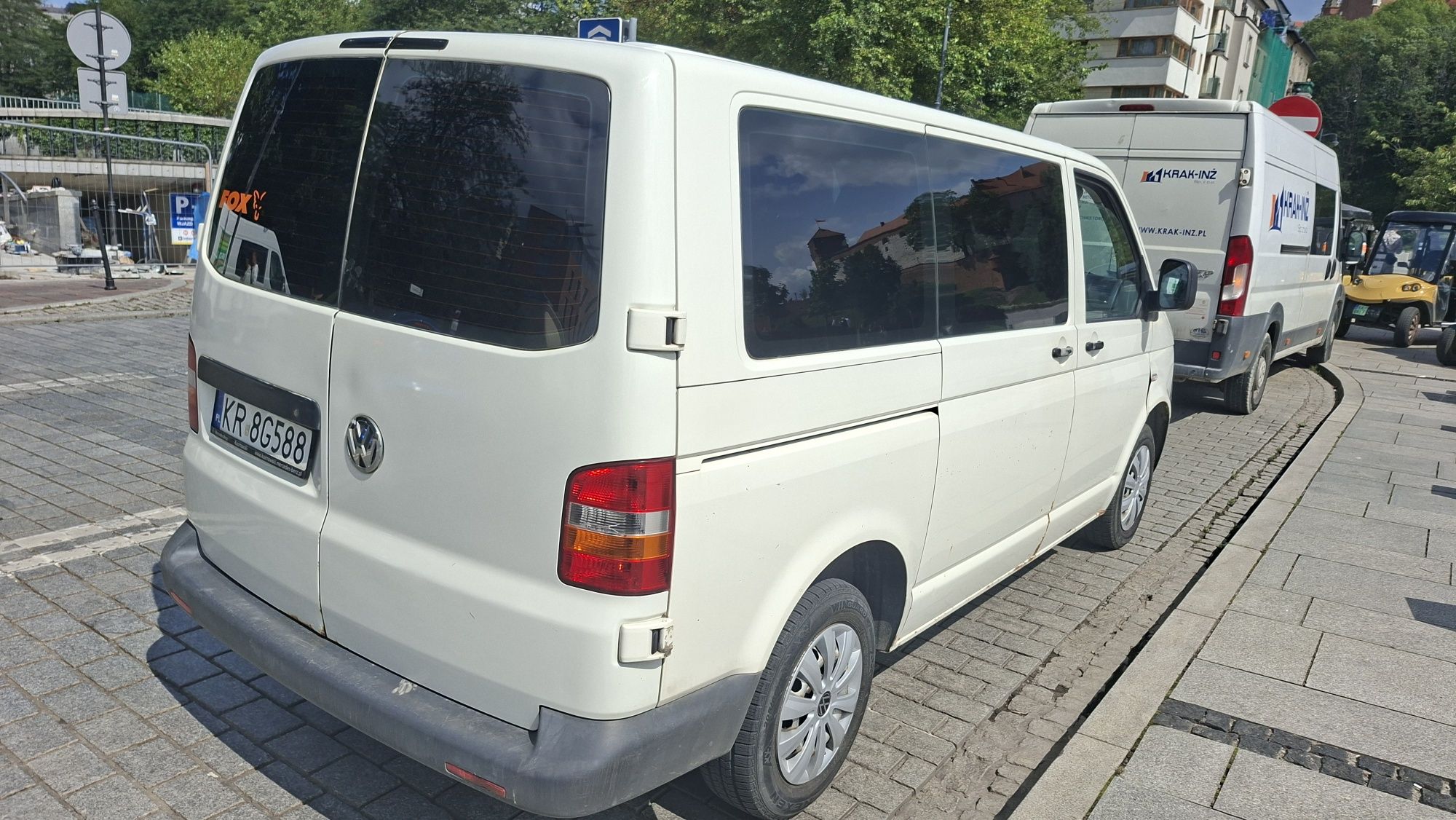 VW Transporter T5 Osobowy