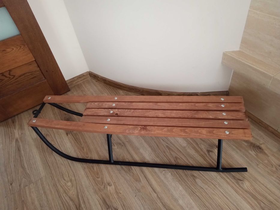 Sanki solidne metalowa konstrukcja kulig