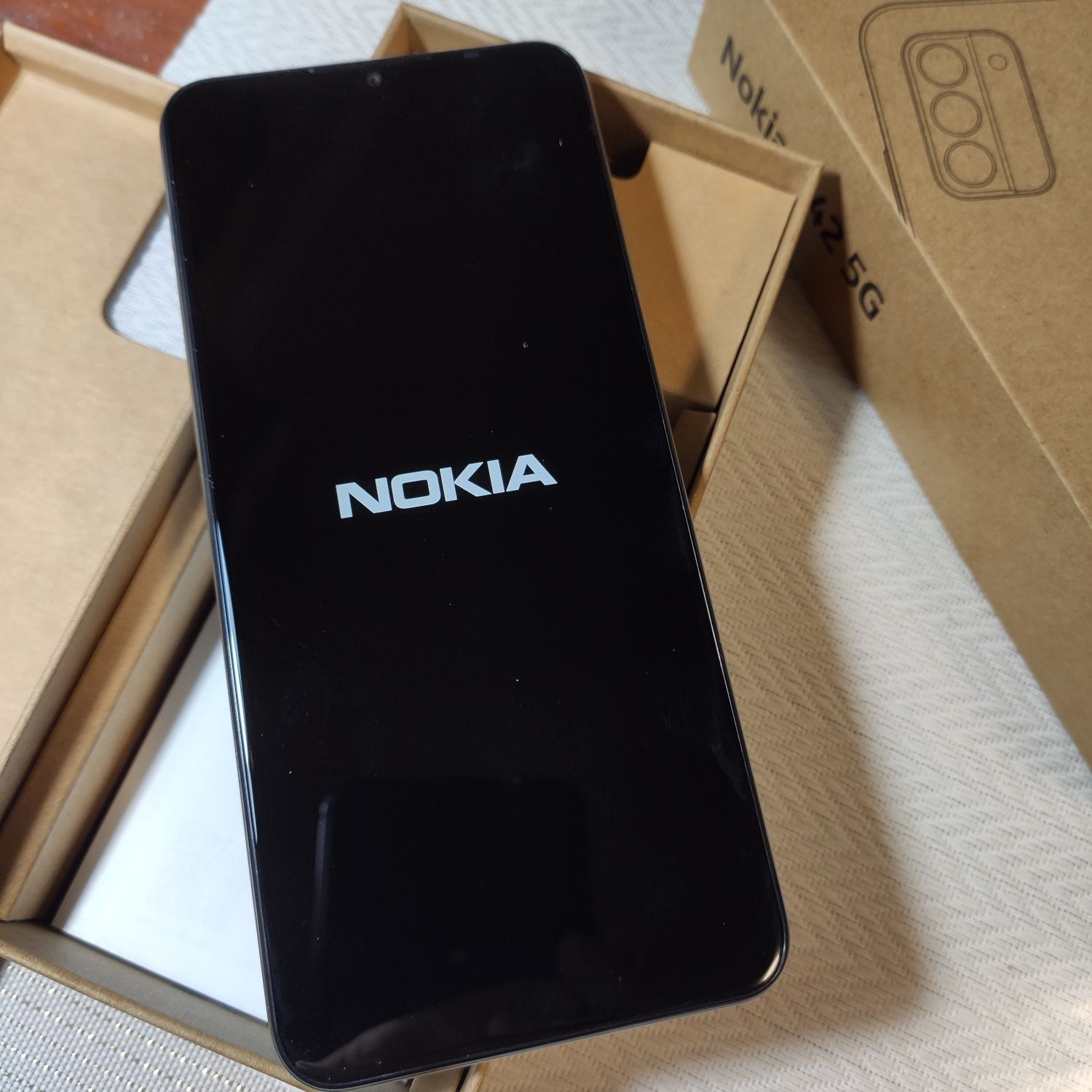 Nokia G42 5G  6/128 обменяю на ПК комплектующие,новый телефон.