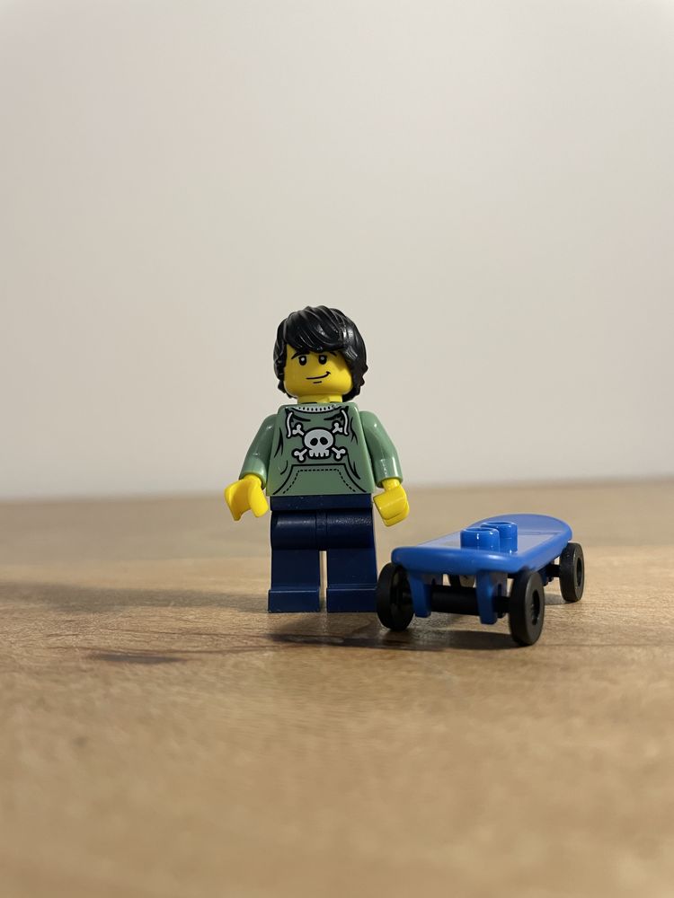 Lego Figurka Skater Minifigure