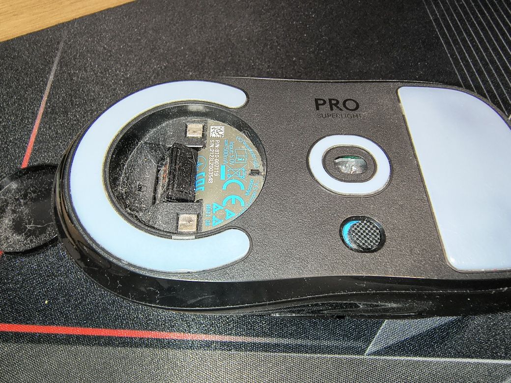 Mysz bezprzewodowa / przewodowa Logitech G Pro Superlight