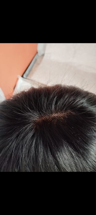 Продам парик 100%натуральный волос Каре пробор на сетке с челкой