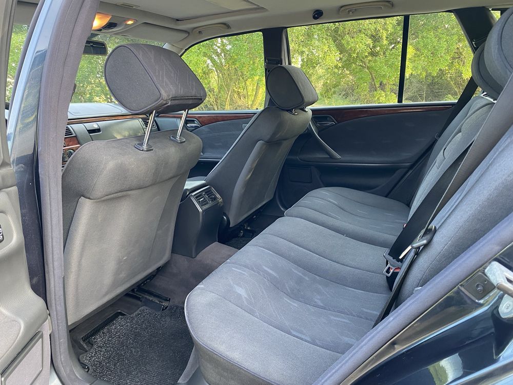 Mercedes E220 cdi Aut. Ano 1999 em excelente estado,