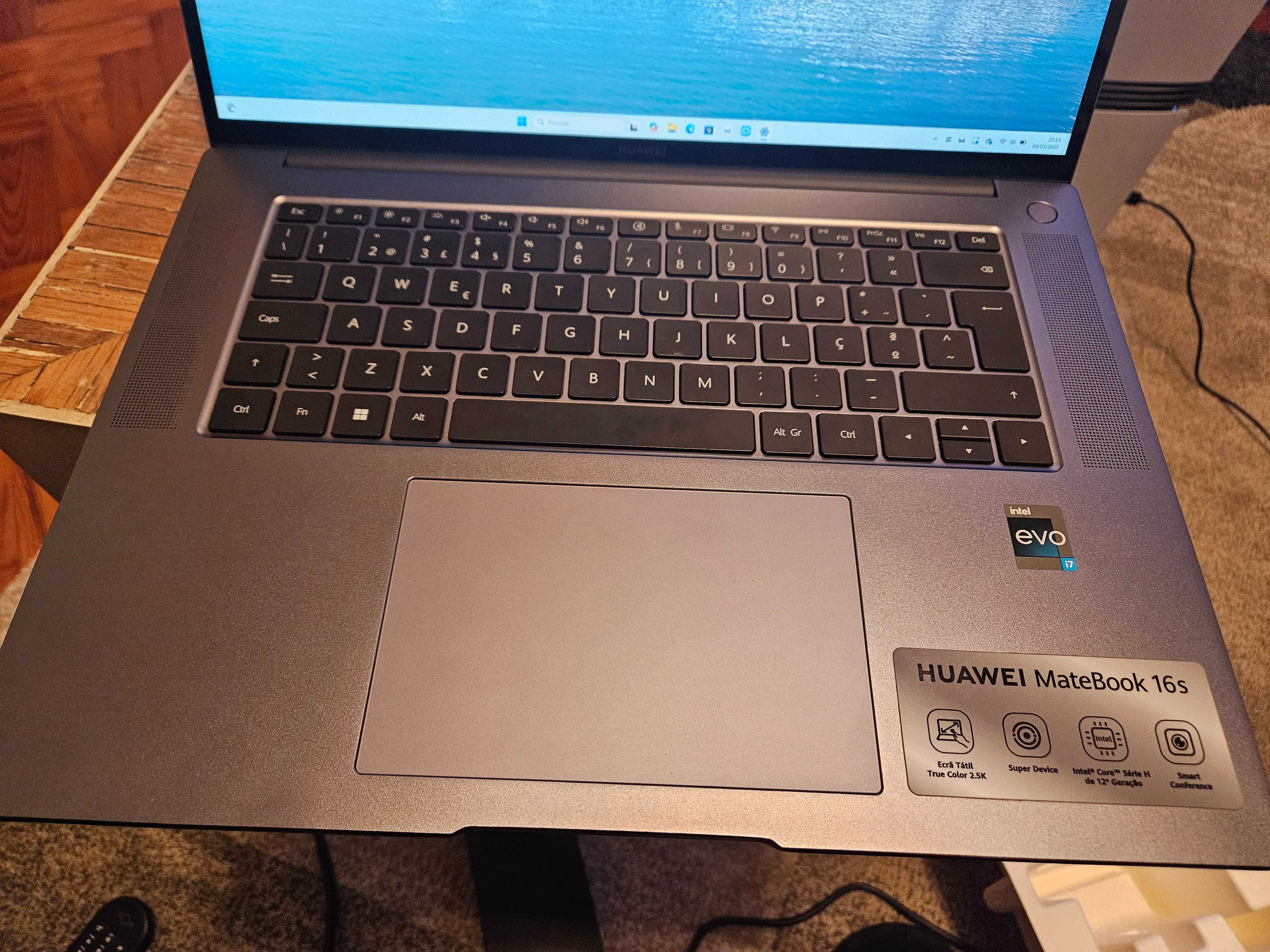 Huawei Matebook 16s (I6" 2.5K Touch/i7 12700H/16GB/1TB) c 3 anos garan