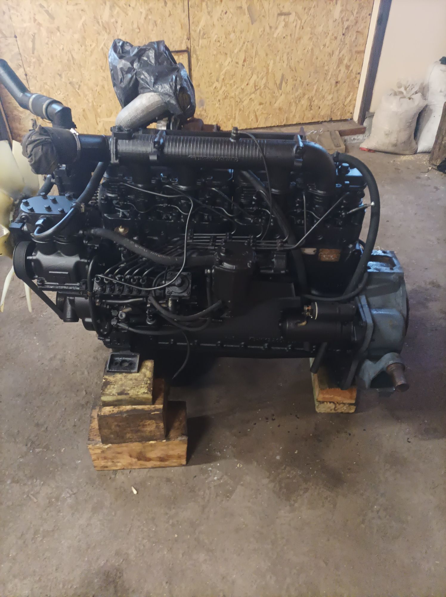 Продам двигун Д-260