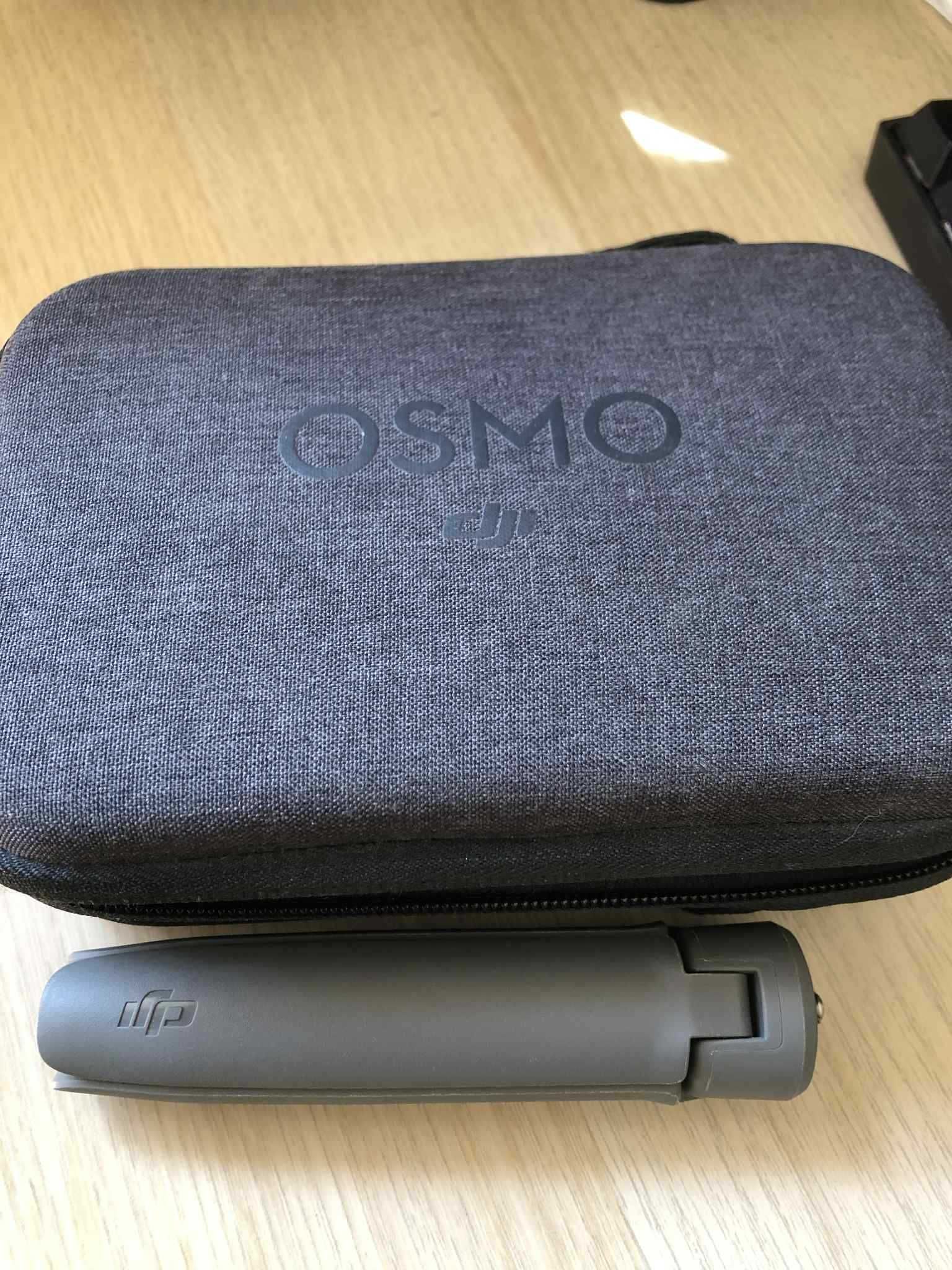 DJI Osmo Mobile 3 Gimbal + ETUI / STAN BARDZO DOBRY / Selfiestick