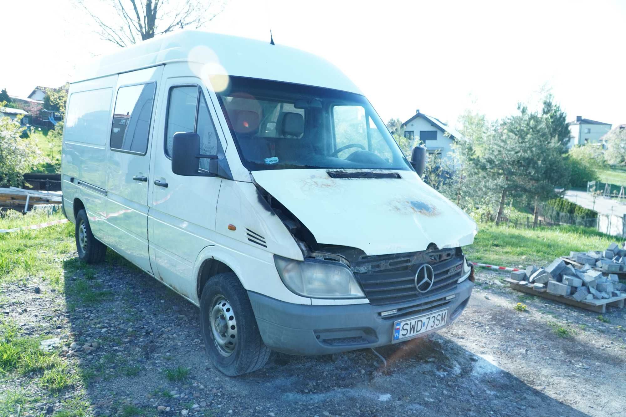 Mercedes Sprinter rok 2000 diesel