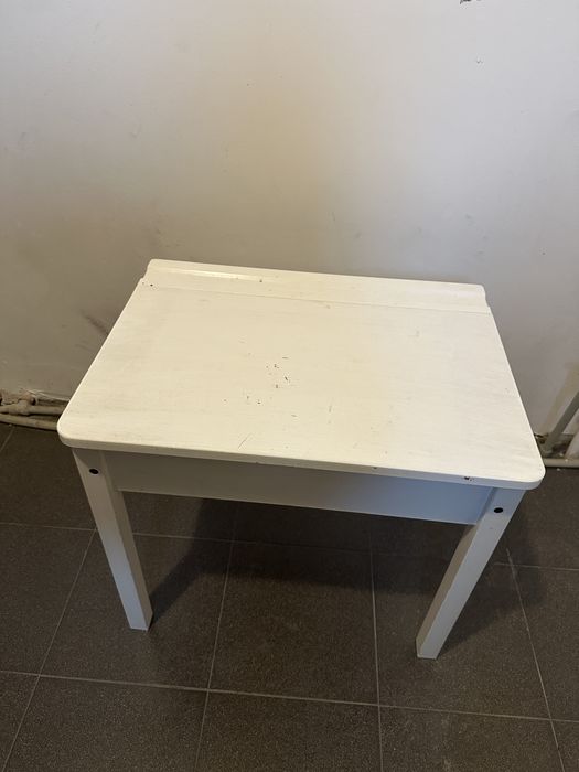 Biurko dla dzieci ikea