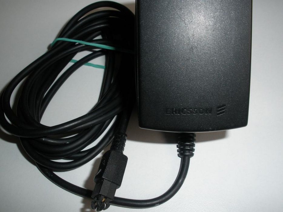 Оригинальное зарядное телефон Ericsson
