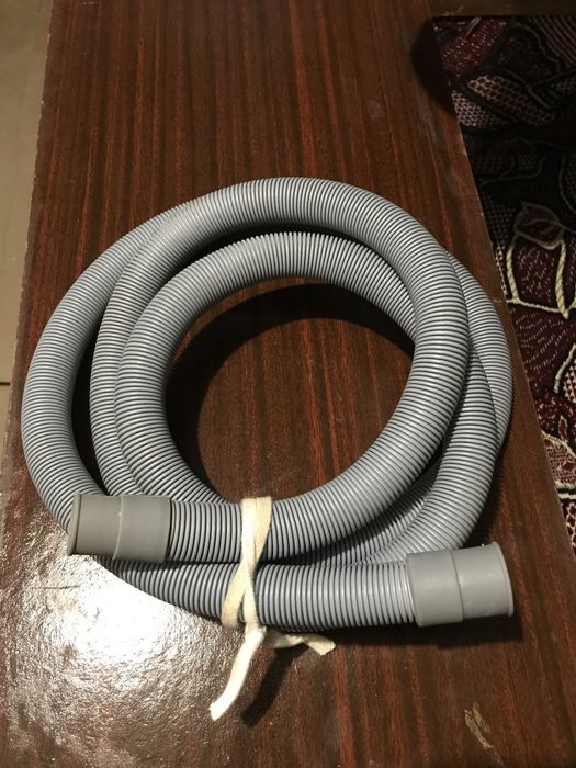 Шланг до пралки