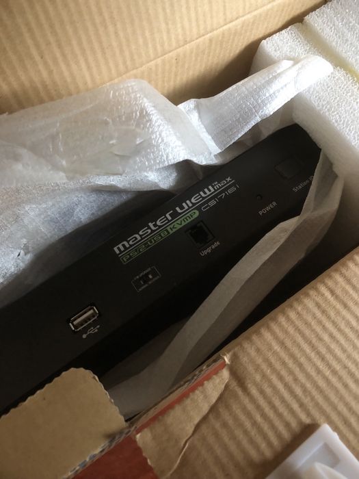 Przełącznik 16-portowy CS1716i