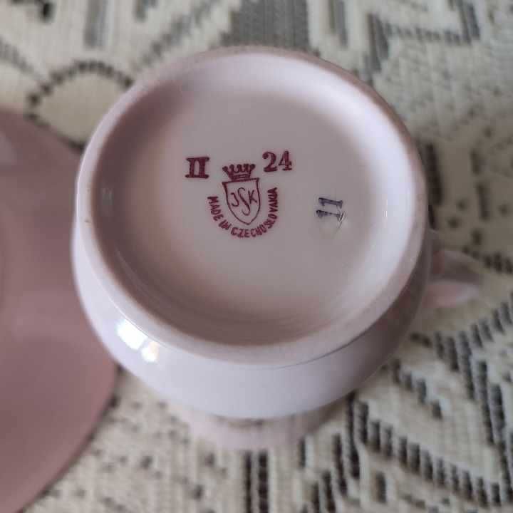 Różowa porcelana - filiżanka sygnowana JSK czechosłowacja