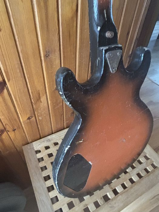 Defil Luna 2 gitara elektryczna