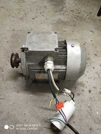Silnik elektryczny 220V 1,1 kW