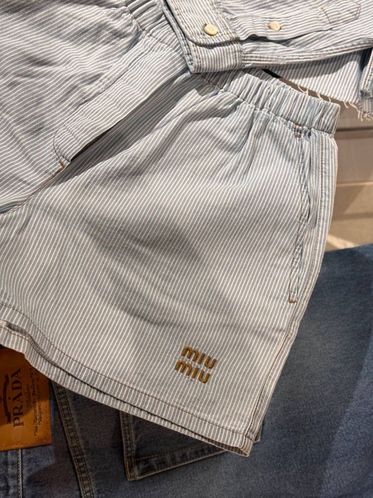 Miu miu костюм 36 розмір