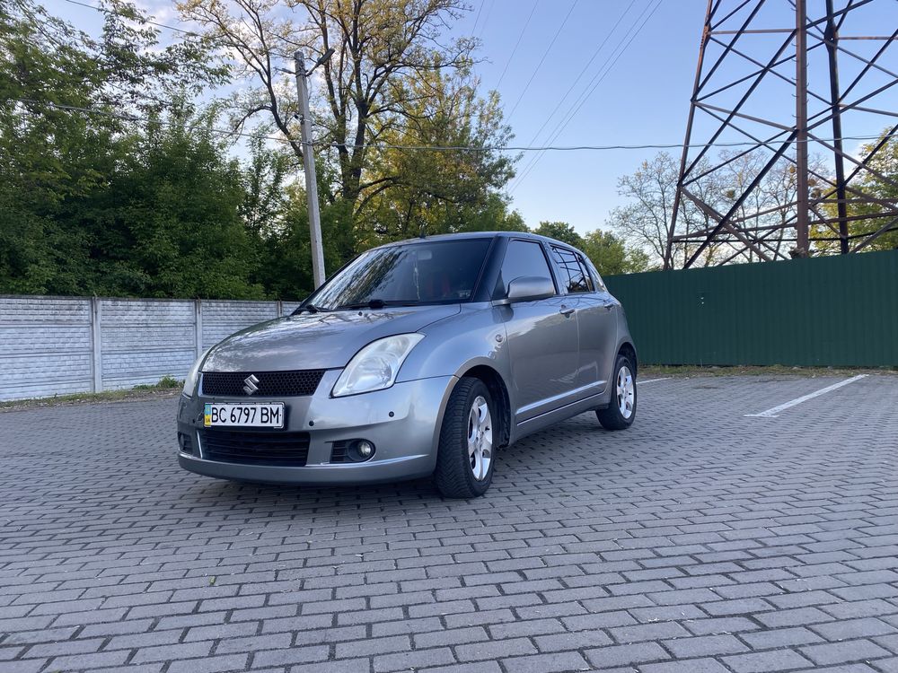 Продам авто Suzuki Swift 2006р. 1.3 бензин