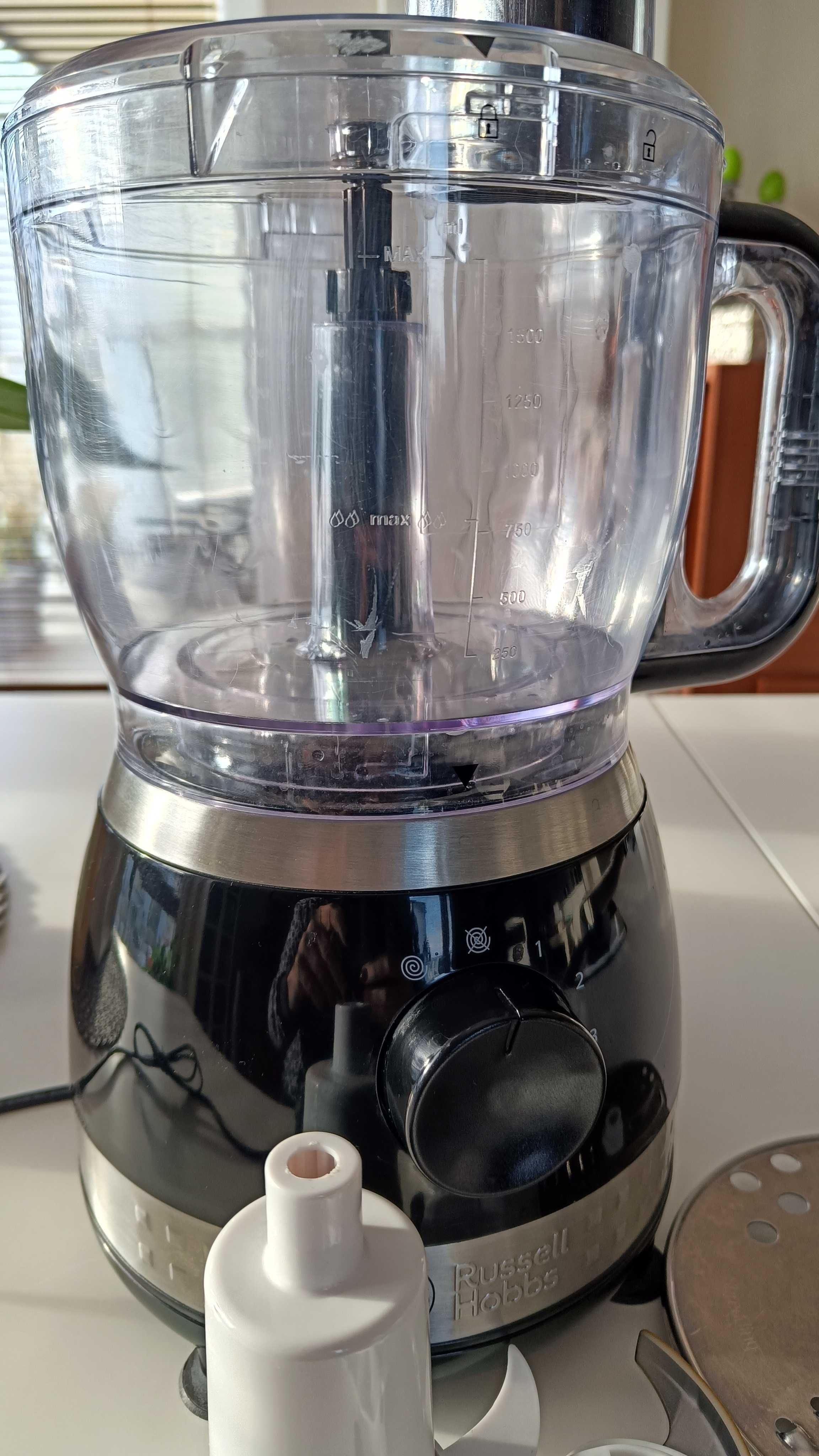 Robot kuchenny Russell Hobbs