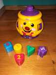 Garnuszek na klocuszek fisher price