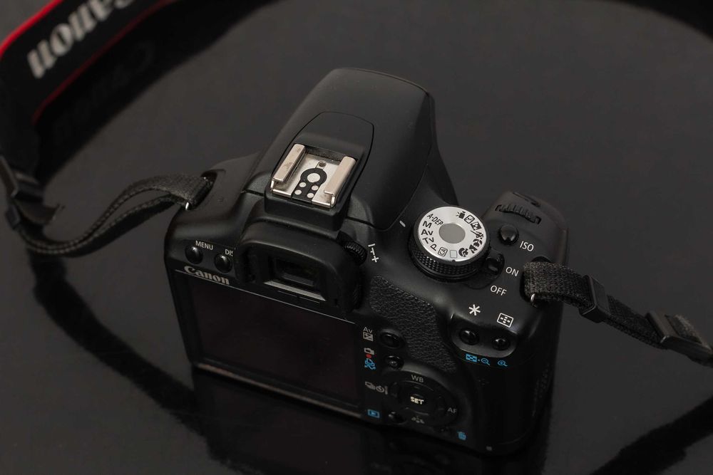 Canon 500D body дзеркальний фотоапарат Кенон
