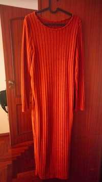 Vestido cor de laranja novo S/M