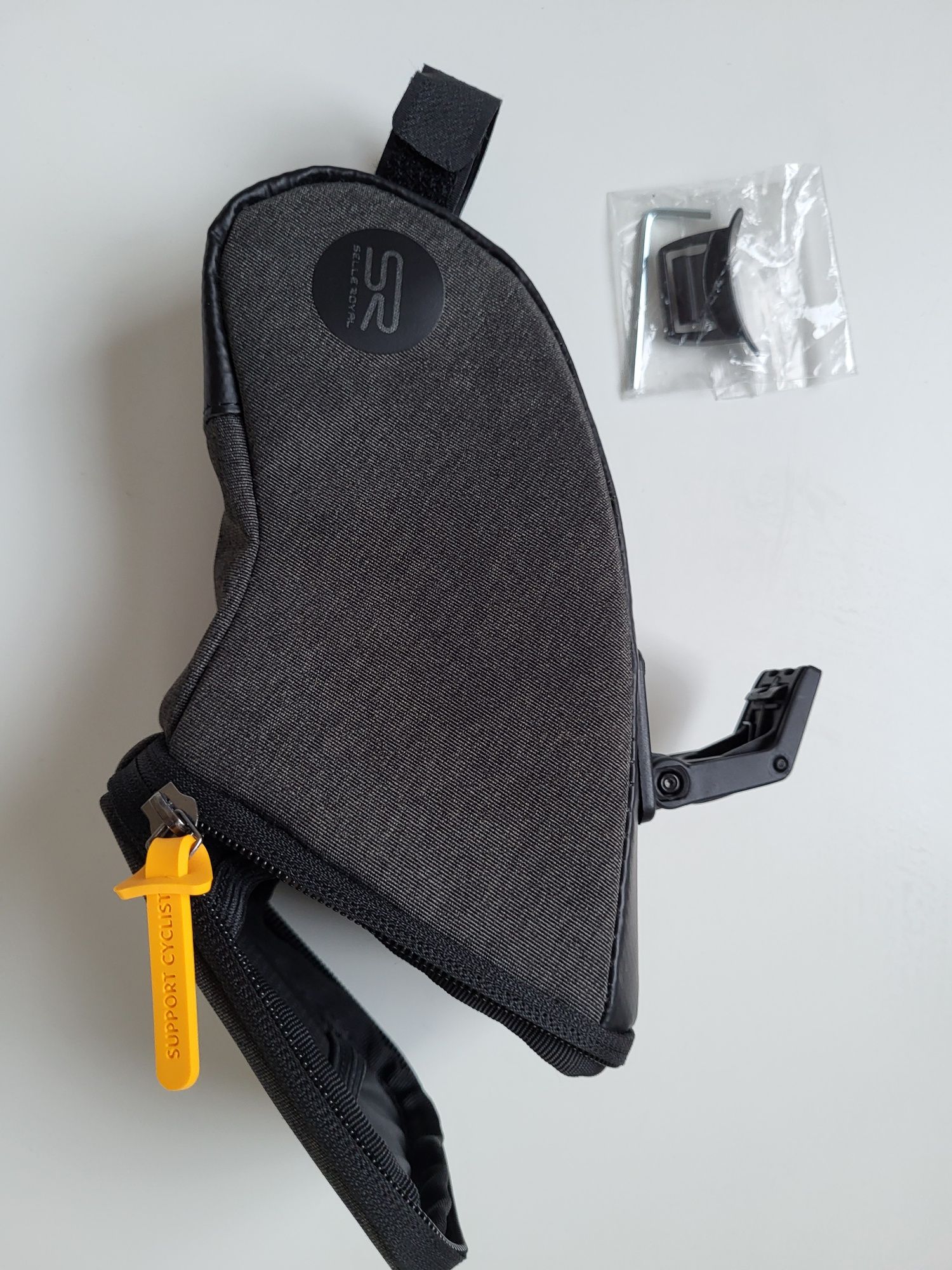 Torba podsiodłowa Selle Royal Saddle Bag Medium 1,2l