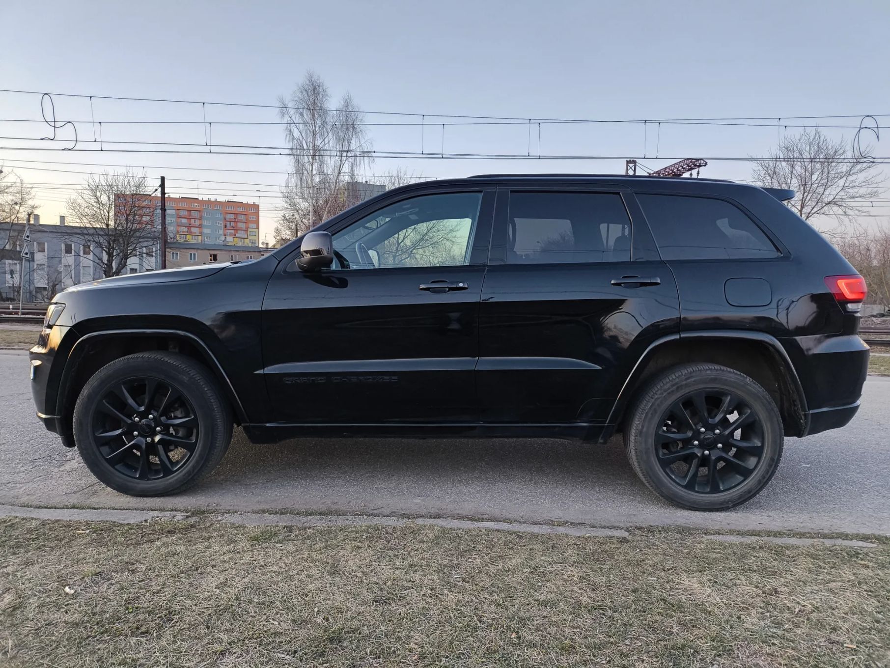 Jeep Grand Cherokee Grand Cherokee Altitude Black Edition 3,6 napęd 4x4