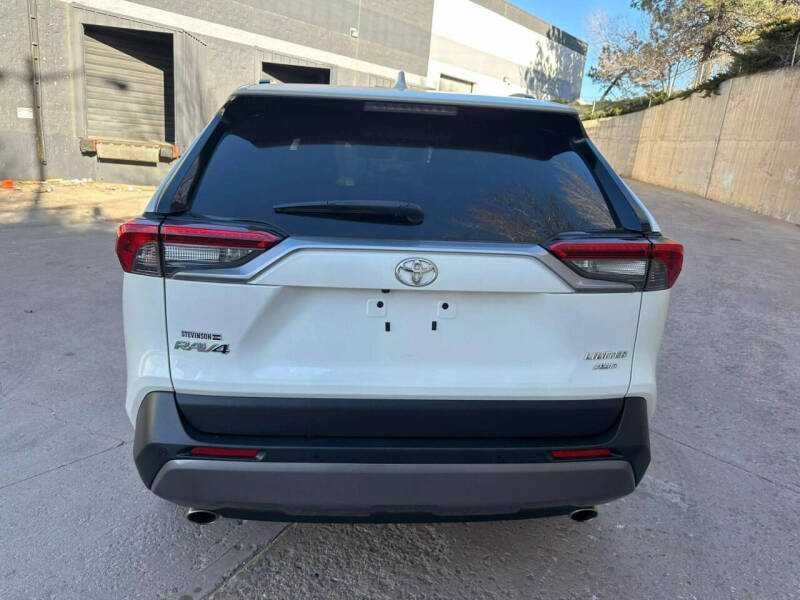 2020 Toyota RAV4