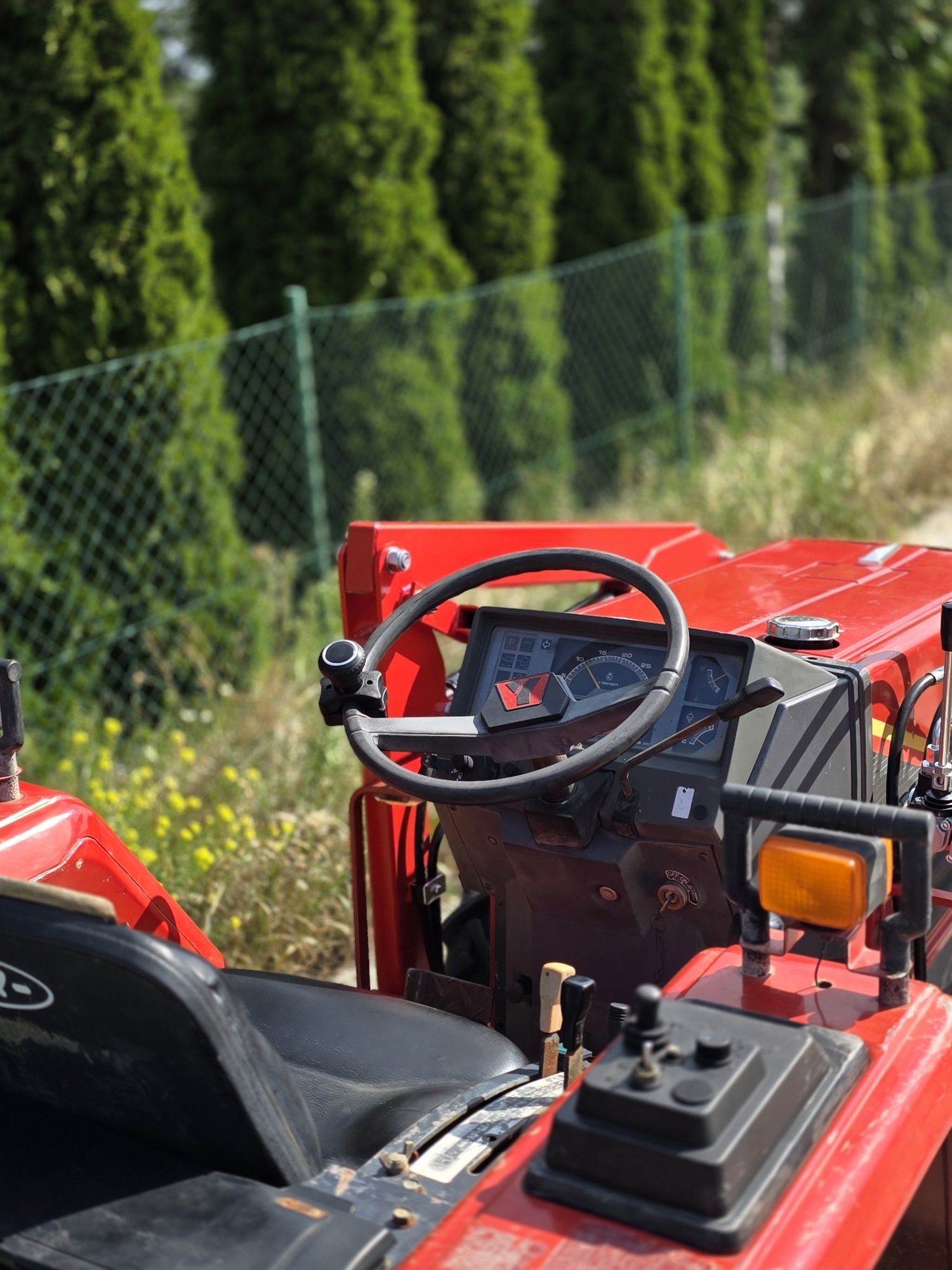 Mini traktorek YANMAR F215 TUR ladowacz krokodyl (nie kubota gl iseki