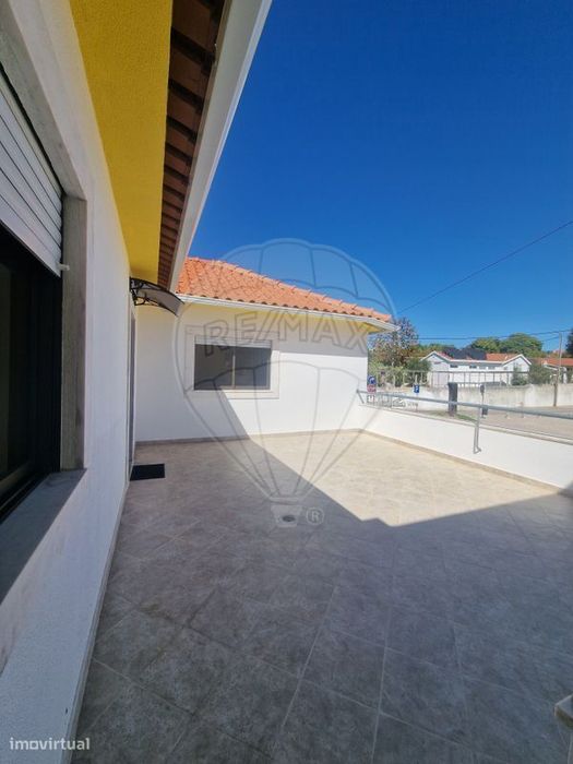 Apartamento T2 para arrendamento