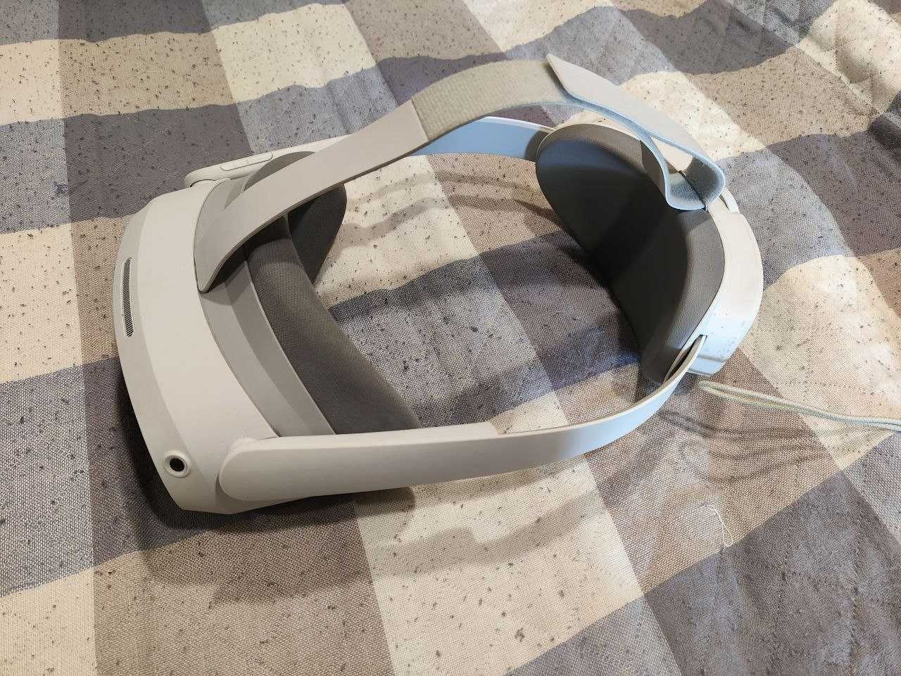 Pico 4 256Gb + аккаунт (VR Шолом)