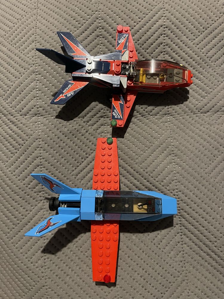 Самолеты Lego 60177  и 60323