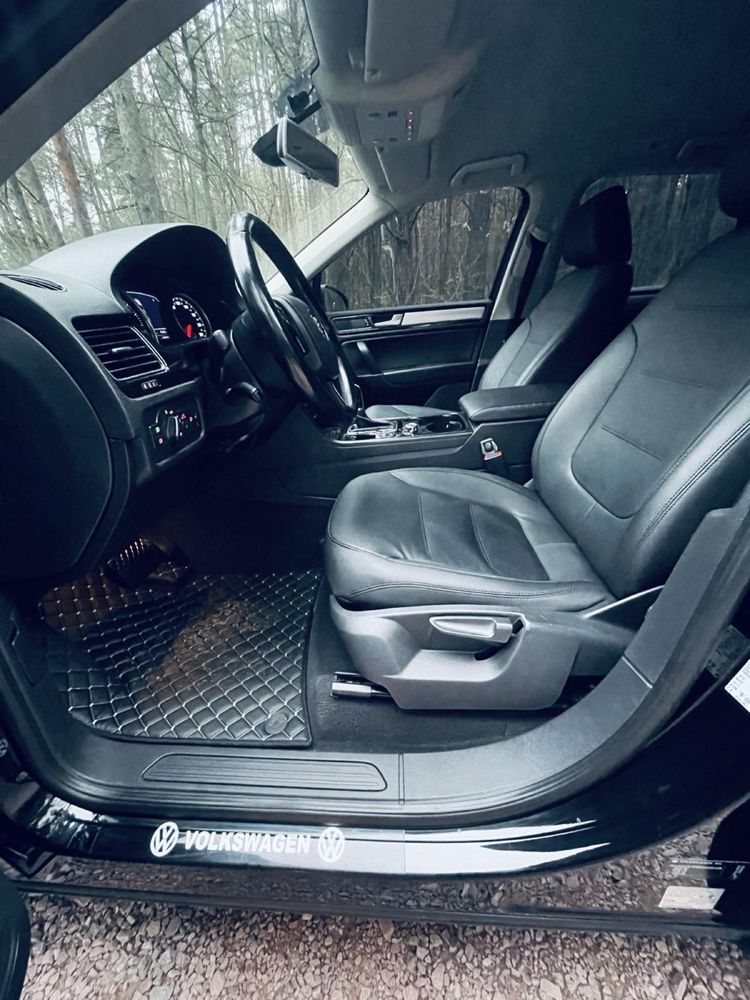 Продам Volkswagen Touareg 3.0TDI 2012 рік
