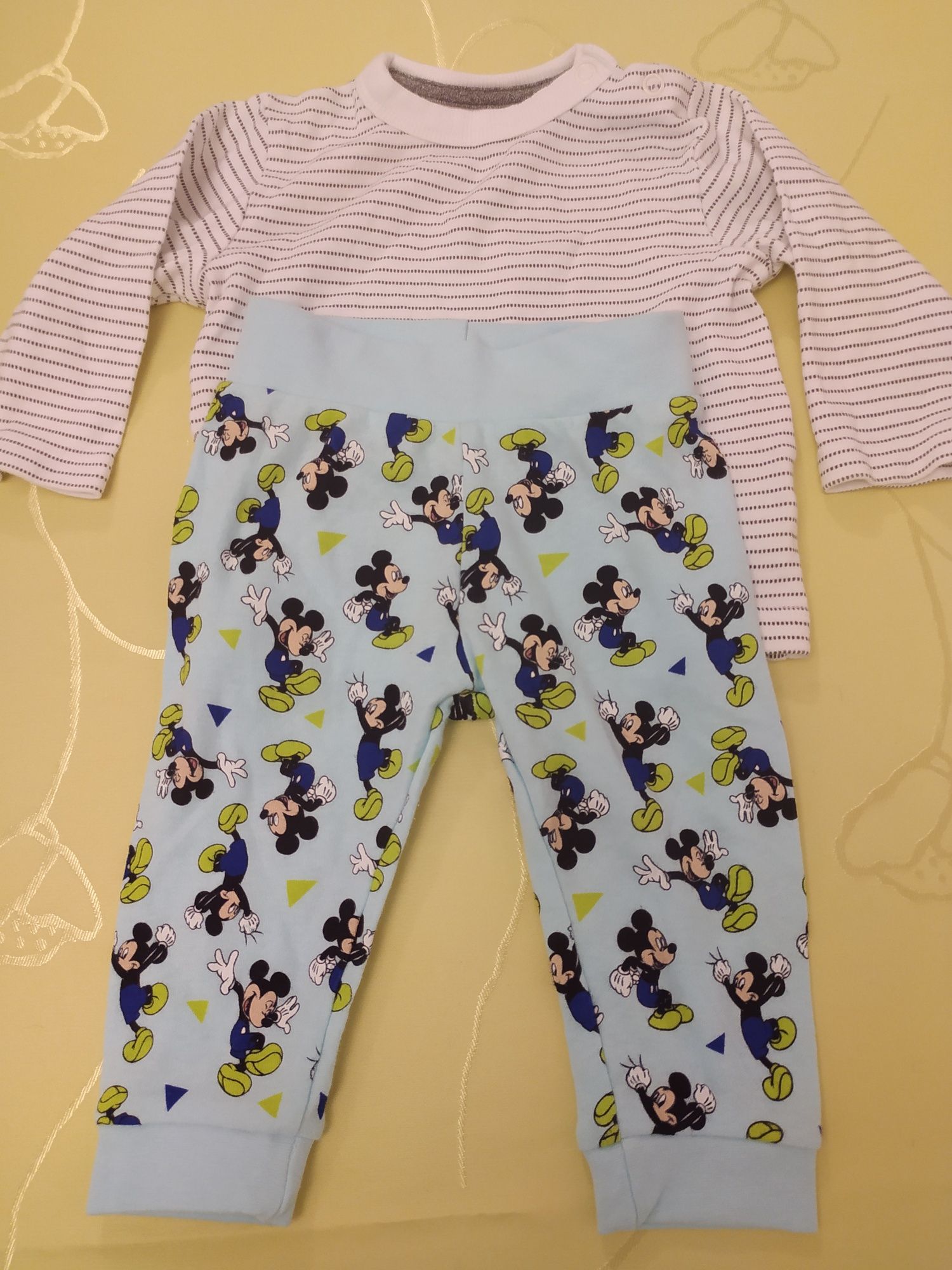 Spodnie bluza bluzeczka 68 Disney