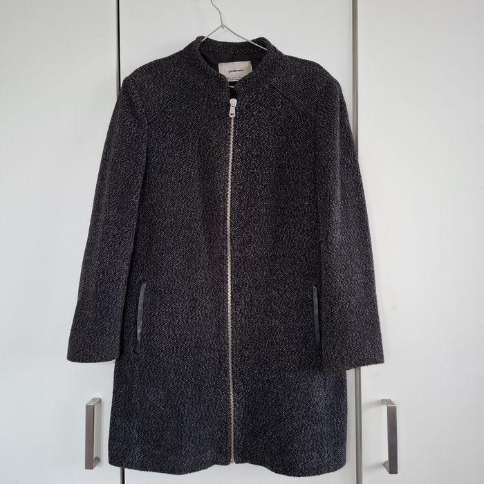 Płaszcz damski Stradiwalius L