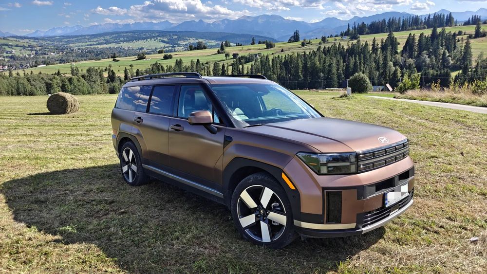 Hyundai Santa Fe Świetny rodzinny hybrydowy  SUV z napędem na 4 koła