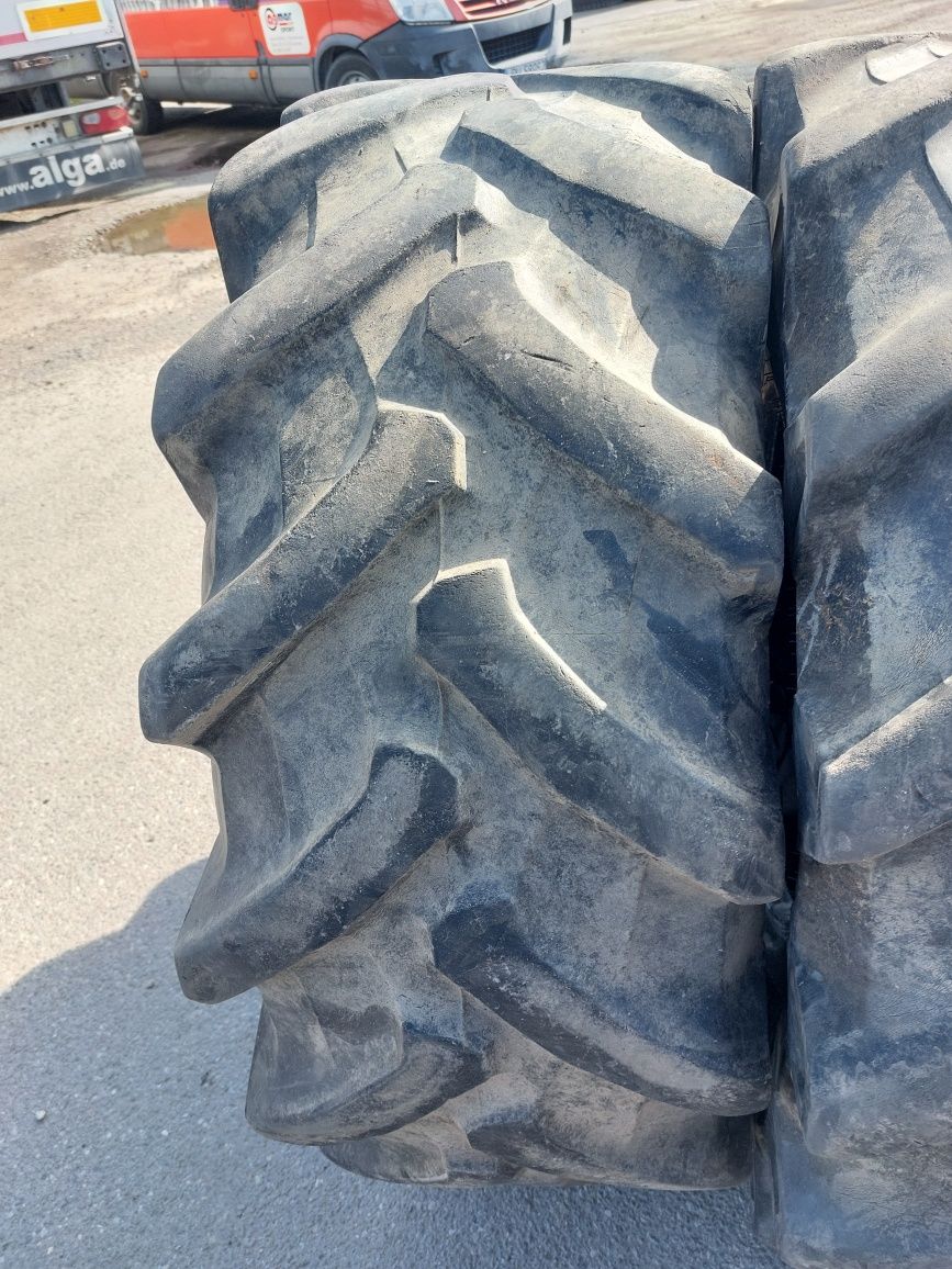 380/70R20 Trelleborg Pirelli opony używane rolnicze