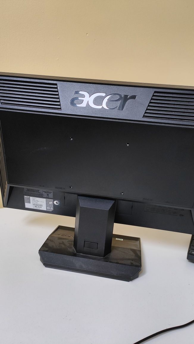 Monitor Acer v193wl