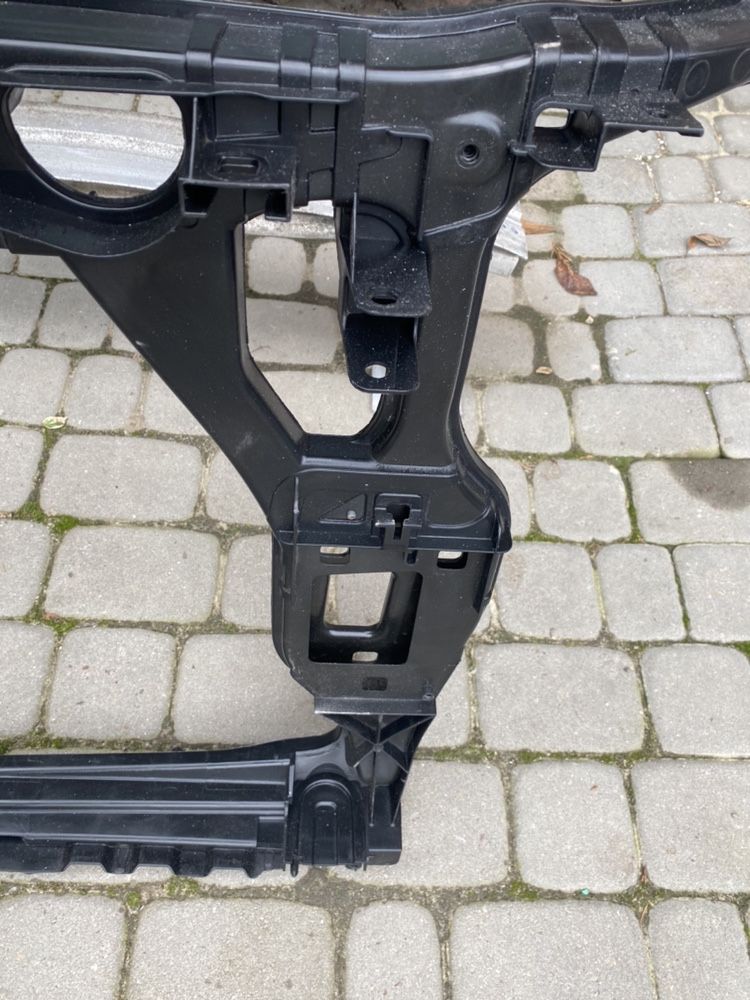 Передняя панель Audi Q5 (8R)  8r0805594 D