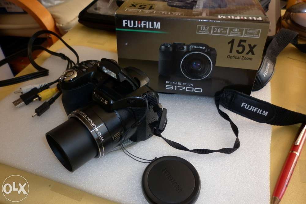Aparat Cyfrowy Fuji Film FinePix S1700, Jak Nowy