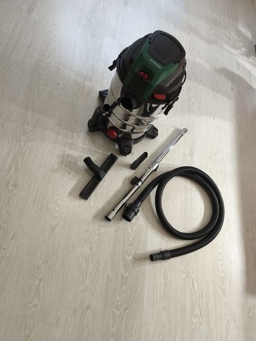 Aspirador pó e líquidos 25 litros parkside