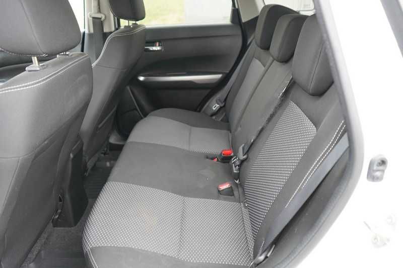 Suzuki Vitara 1.4 140 KM Automat 2019r 4x4 grzane fotele kamera