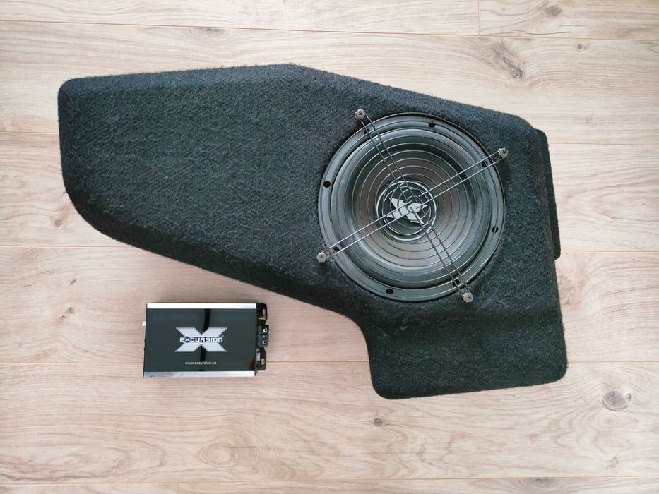 Komplet subwoofer i wzmacniacz
