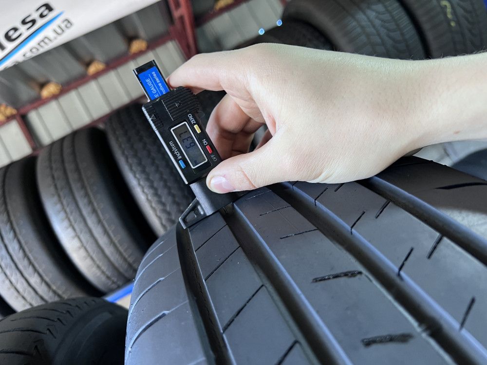 2шт літо 225/60/R18 2019р Bridgestone Alenza 001