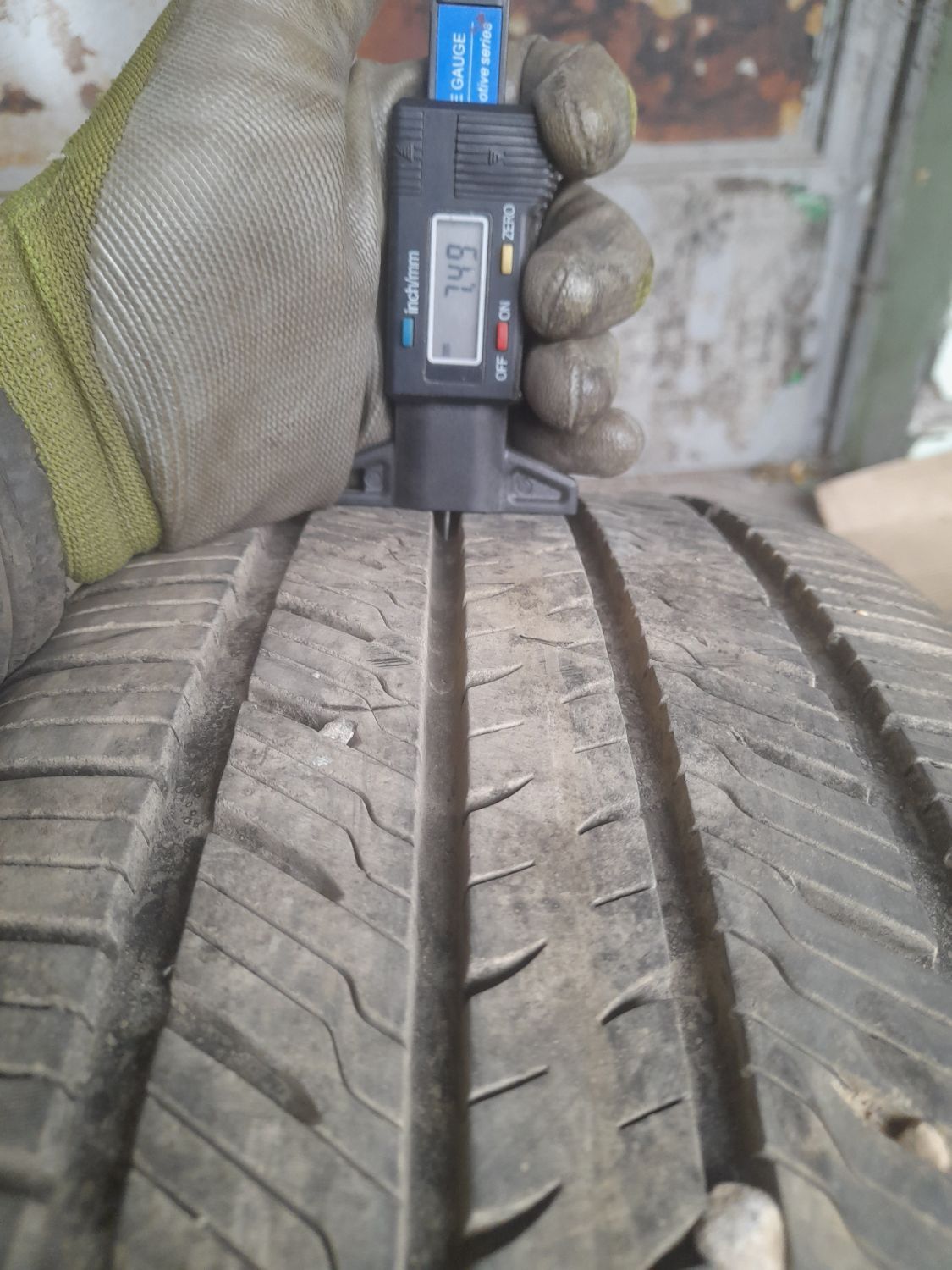 Шини Yokohama Avid Ascend LX 215/50 R18 92V Б/У 7,5 мм