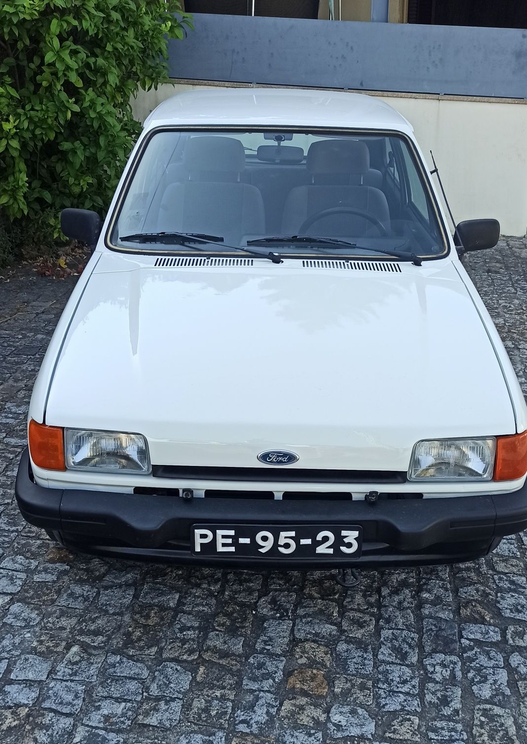 Ford Fiesta mk2 1.1 Ghia