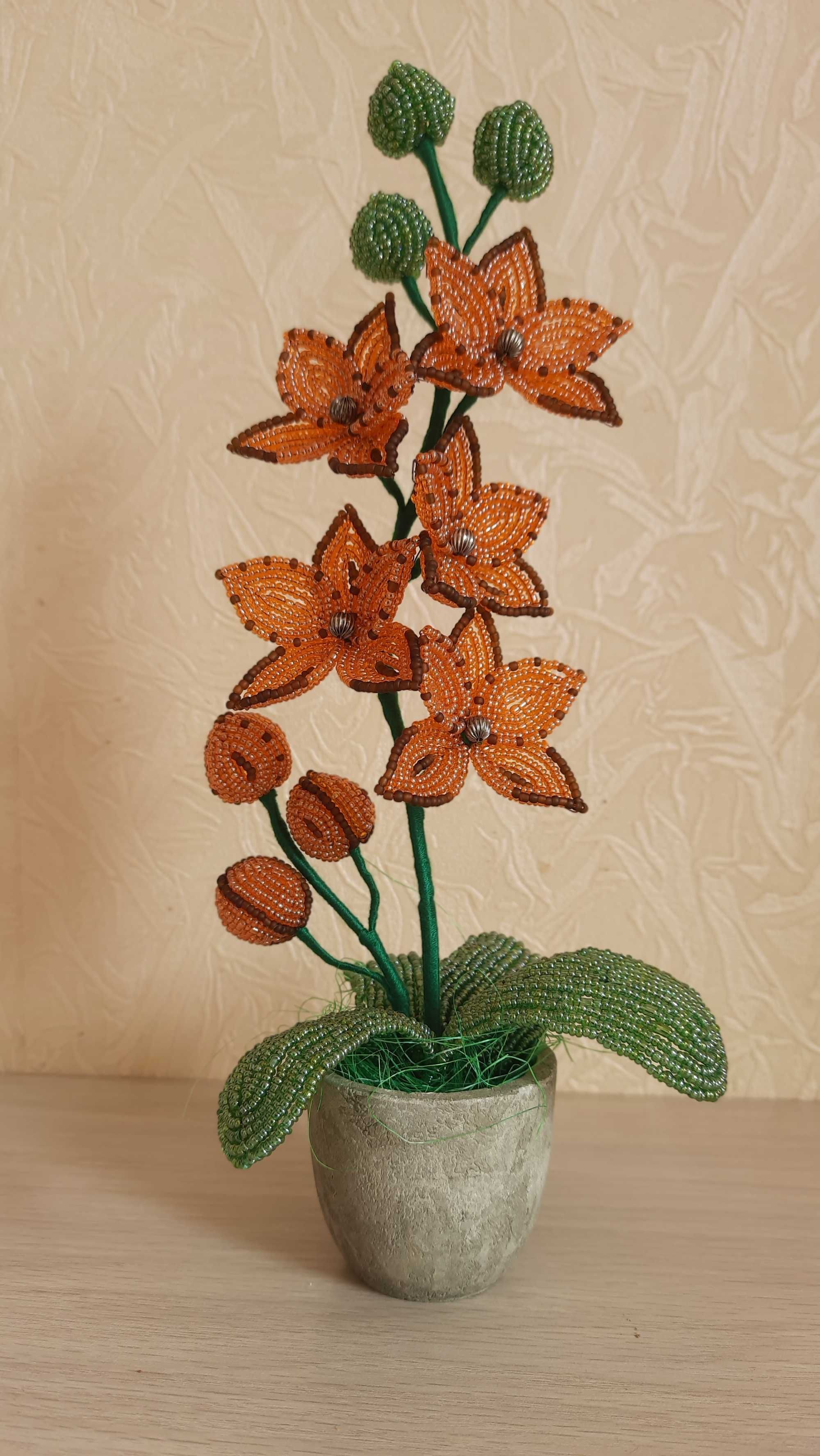Орхидея из бисера