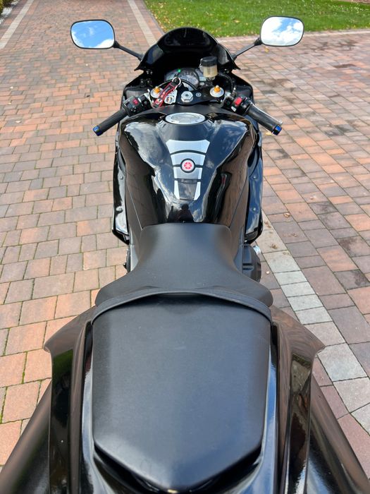 Yamaha R1 RN19 niski przebieg
